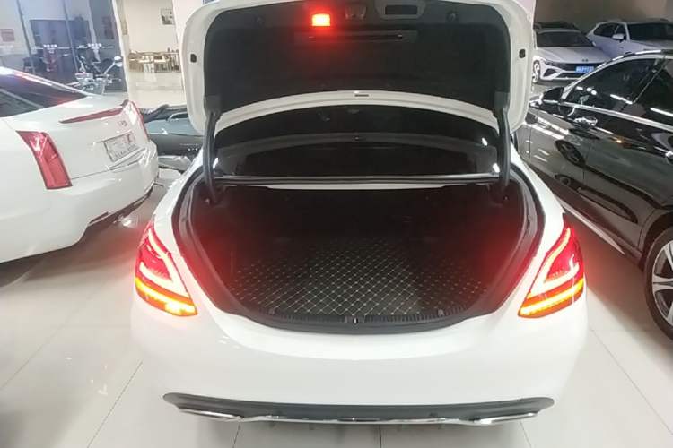 Used Mercedes-Benz C-Class 2020 C 260 L Sport Edition Trunk
