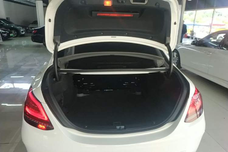 Used Mercedes-Benz C-Class 2020 C 260 Sport Edition Trunk