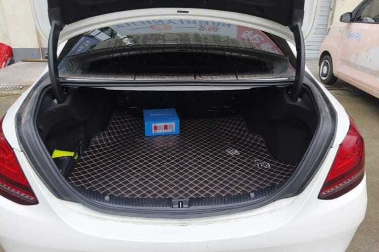 Used Mercedes-Benz C-Class 2020 C 260 Sport Edition Trunk