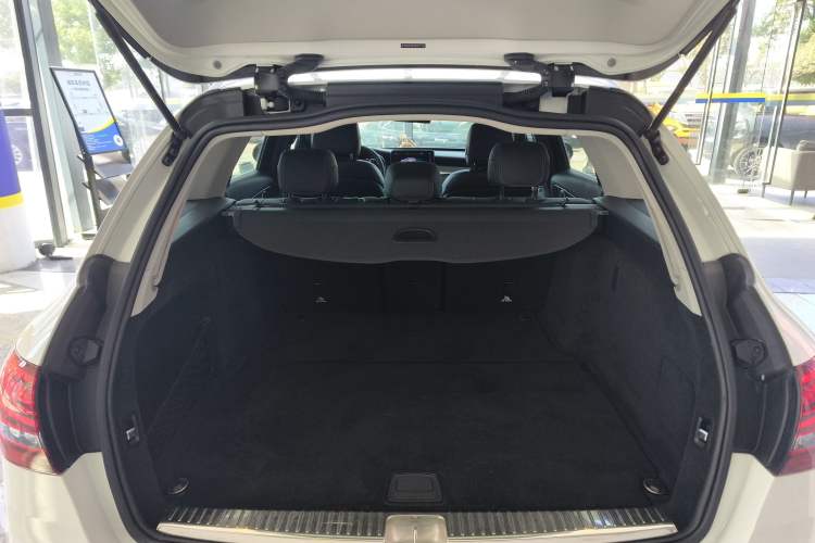 Used Mercedes-Benz C-Class 2020 Restyled C 200 Estate Trunk