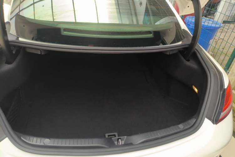 Used Mercedes-Benz C-Class 2020 C 260 Coupe Trunk