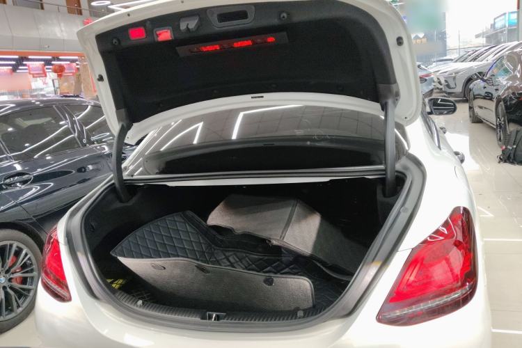 Used Mercedes-Benz C-Class 2020 Restyled C 260 Sport Edition Trunk