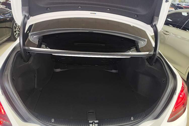Used Mercedes-Benz C-Class 2020 C 260 L Sport Edition Trunk