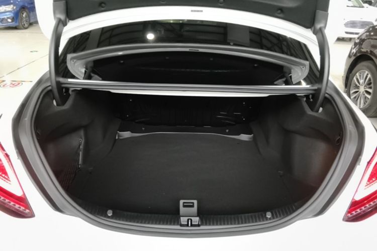 Used Mercedes-Benz C-Class 2020 Restyled C 200 L Fashion Edition Sport Version Trunk