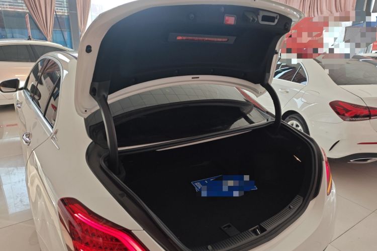Used Mercedes-Benz C-Class 2020 Restyled C 200 L Fashion Edition Sport Version Trunk