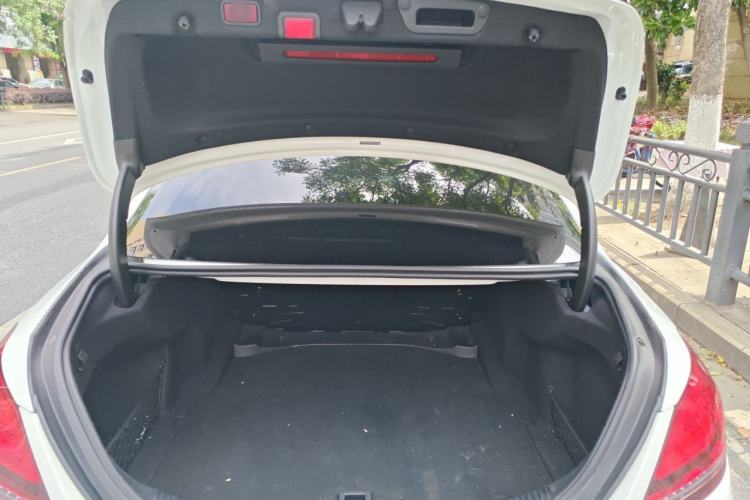 Used Mercedes-Benz C-Class 2020 Restyled C 260 L Sport Edition Trunk