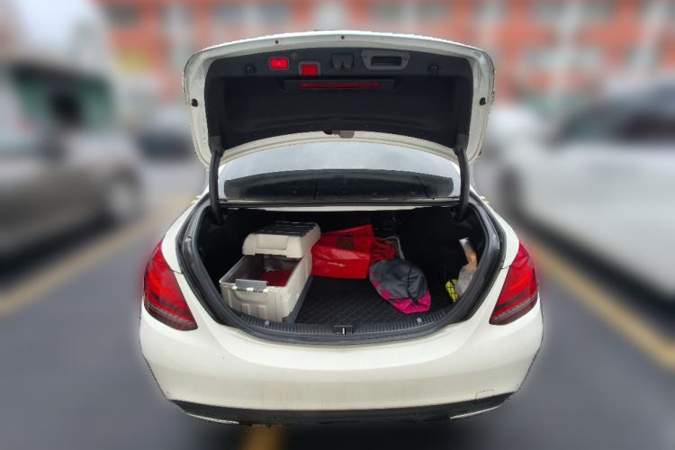 Used Mercedes-Benz C-Class 2020 Restyled C 260 Sport Edition Trunk