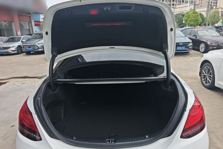 Used Mercedes-Benz C-Class 2020 Restyled C 200 L Fashion Edition Sport Version Trunk