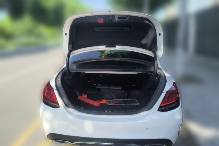Used Mercedes-Benz C-Class 2020 C 200 L Dynamic Sport Edition Trunk