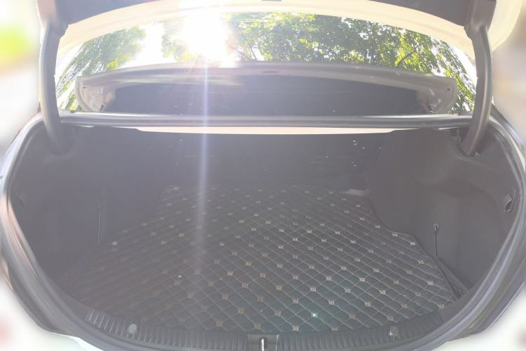 Used Mercedes-Benz C-Class 2020 Restyled C 260 L Sport Edition Trunk