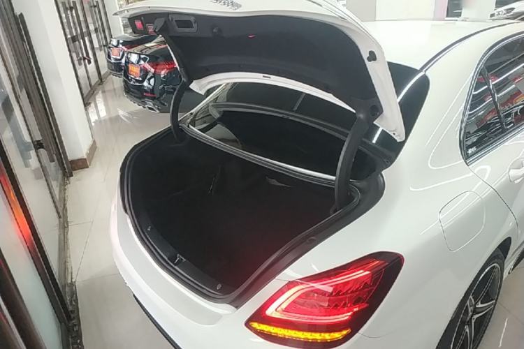 Used Mercedes-Benz C-Class 2020 Restyled C 260 Sport Edition Trunk
