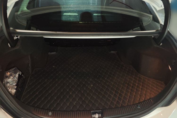 Used Mercedes-Benz C-Class 2020 C 260 L Sport Edition Trunk