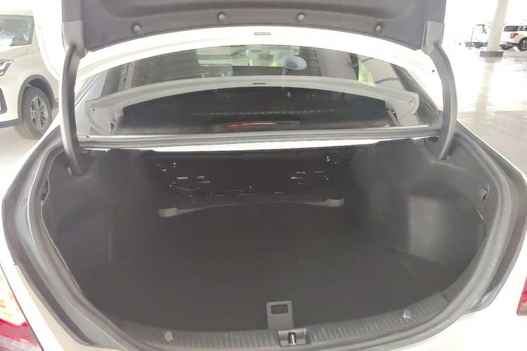 Used Mercedes-Benz C-Class 2020 C 260 L Sport Edition Trunk