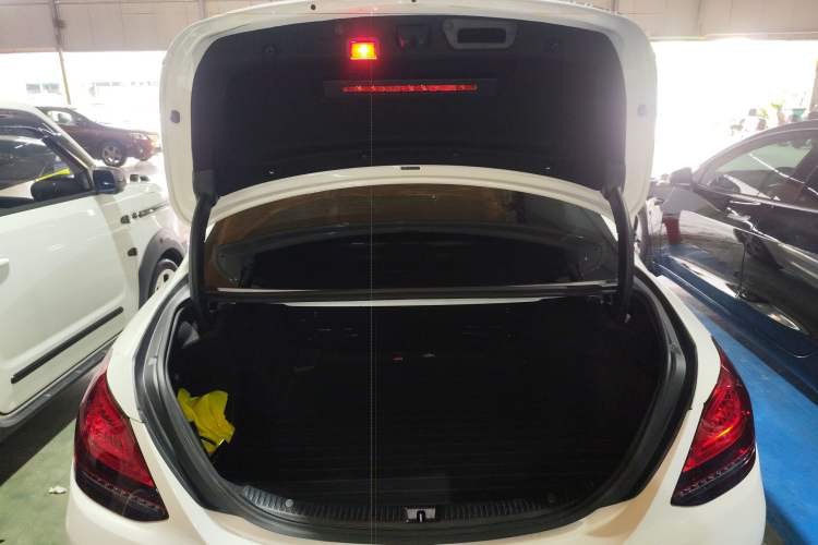 Used Mercedes-Benz C-Class 2020 C 260 L Sport Edition Trunk