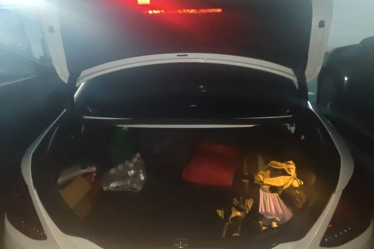 Used Mercedes-Benz C-Class 2020 Restyled C 260 Sport Edition Trunk