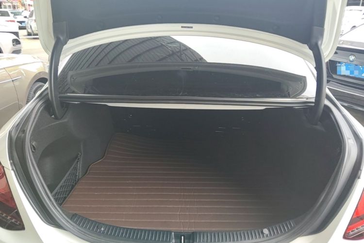 Used Mercedes-Benz C-Class 2020 Restyled C 200 L Fashion Edition Sport Version Trunk