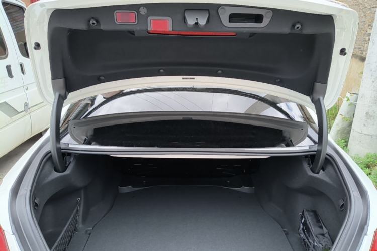 Used Mercedes-Benz C-Class 2020 Restyled C 260 L Sport Edition Trunk