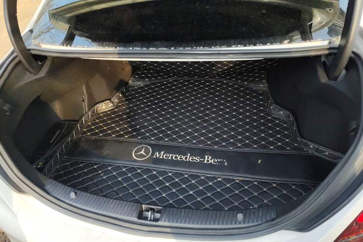 Used Mercedes-Benz C-Class 2020 C 260 L Sport Edition Trunk