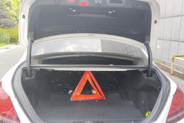 Used Mercedes-Benz C-Class 2020 Restyled C 260 L Sport Edition Trunk