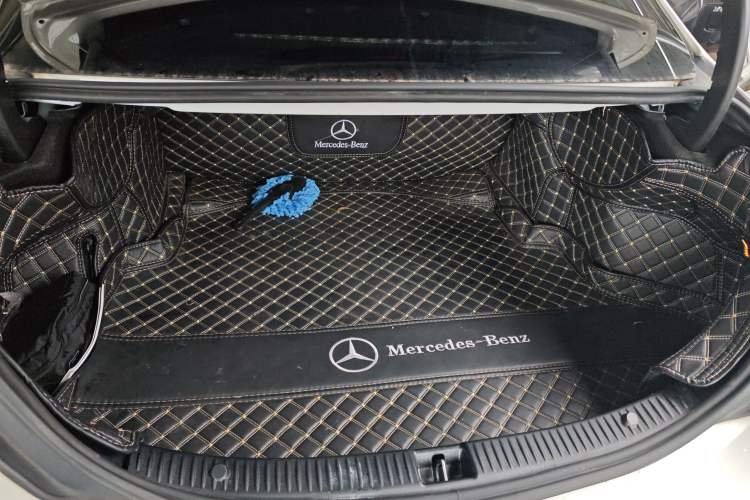 Used Mercedes-Benz C-Class 2020 C 260 L Sport Edition Trunk