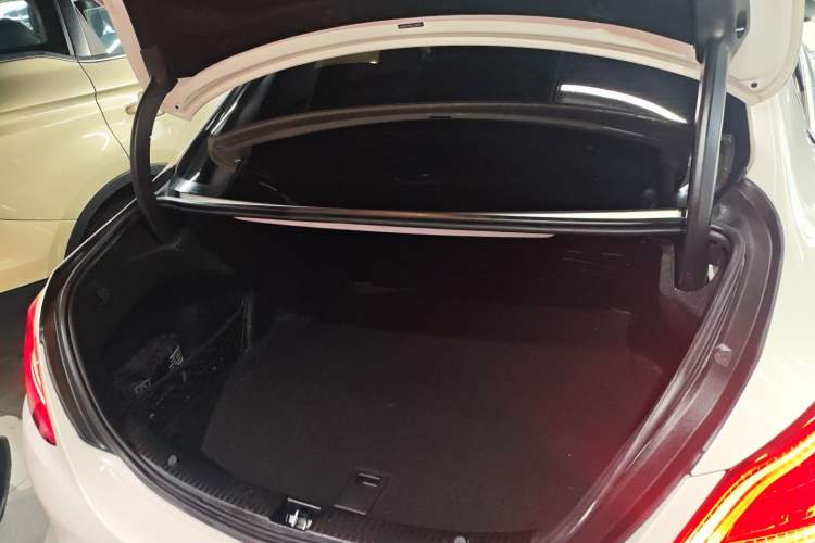 Used Mercedes-Benz C-Class 2020 C 260 L Sport Edition Trunk