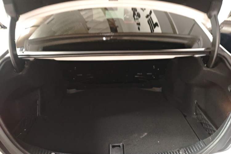 Used Mercedes-Benz C-Class 2020 Restyled C 260 L Sport Edition Trunk