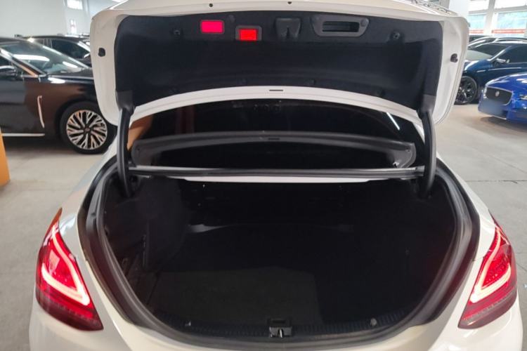 Used Mercedes-Benz C-Class 2020 Restyled C 260 L Sport Edition Trunk