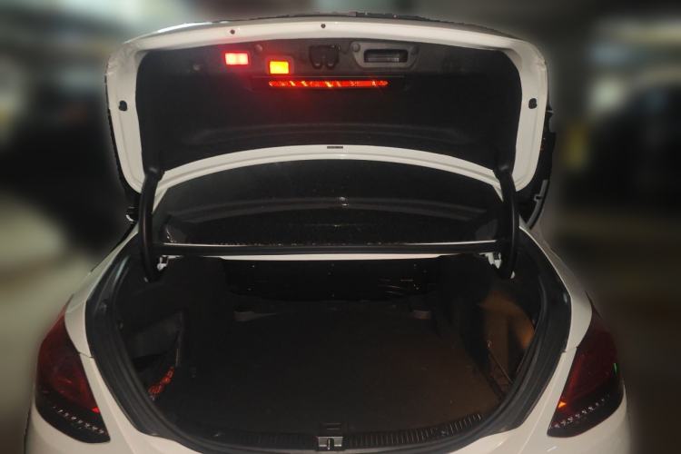 Used Mercedes-Benz C-Class 2020 Restyled C 260 L Sport Edition Trunk