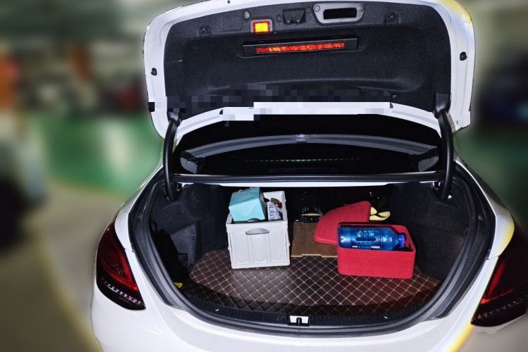Used Mercedes-Benz C-Class 2020 Restyled C 200 L Fashion Edition Sport Version Trunk