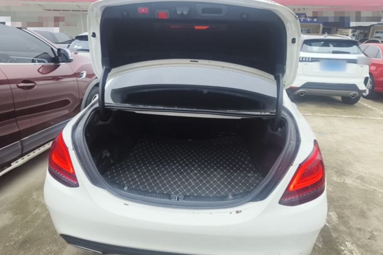 Used Mercedes-Benz C-Class 2020 Restyled C 260 L Sport Edition Trunk
