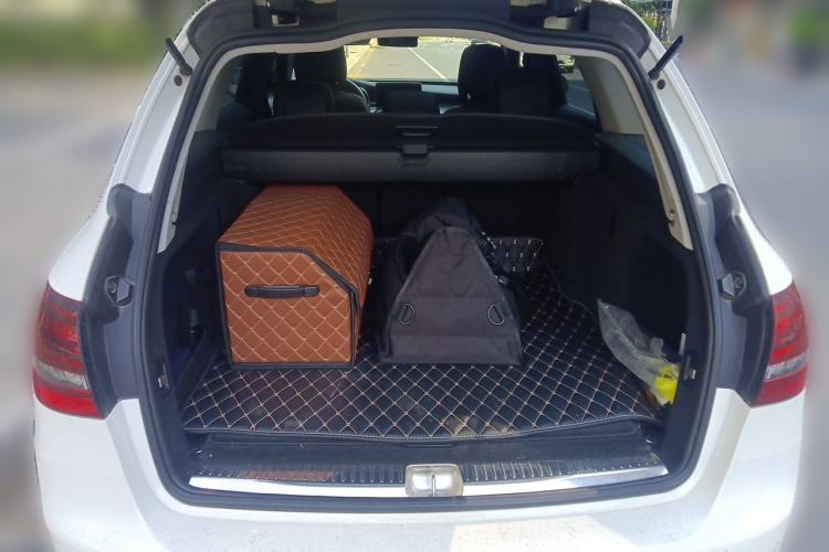 Used Mercedes-Benz C-Class 2020 Facelifted C 260 Estate Trunk