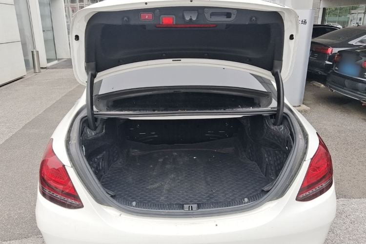 Used Mercedes-Benz C-Class 2020 Restyled C 260 L Sport Edition Trunk