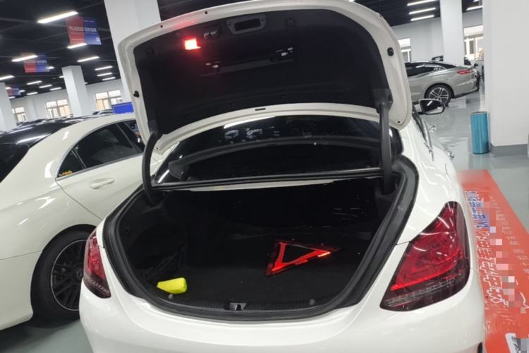 Used Mercedes-Benz C-Class 2020 Restyled C 200 L Fashion Edition Sport Version Trunk