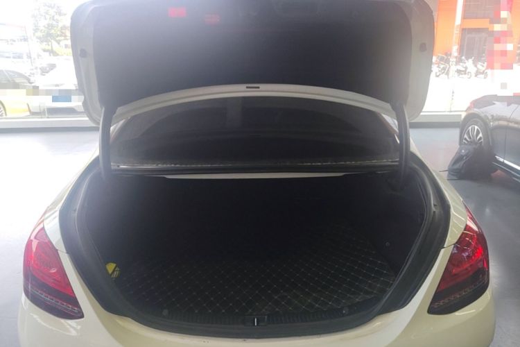 Used Mercedes-Benz C-Class 2020 Restyled C 260 L Sport Edition Trunk