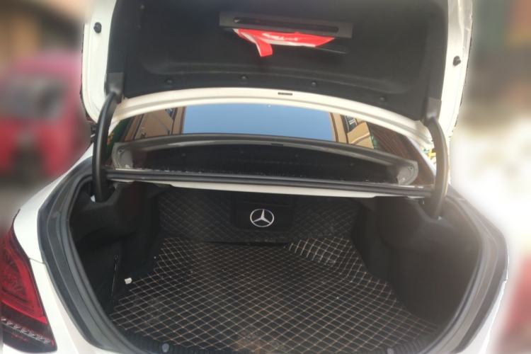 Used Mercedes-Benz C-Class 2020 C 200 L Fashion Edition Sport Version Trunk
