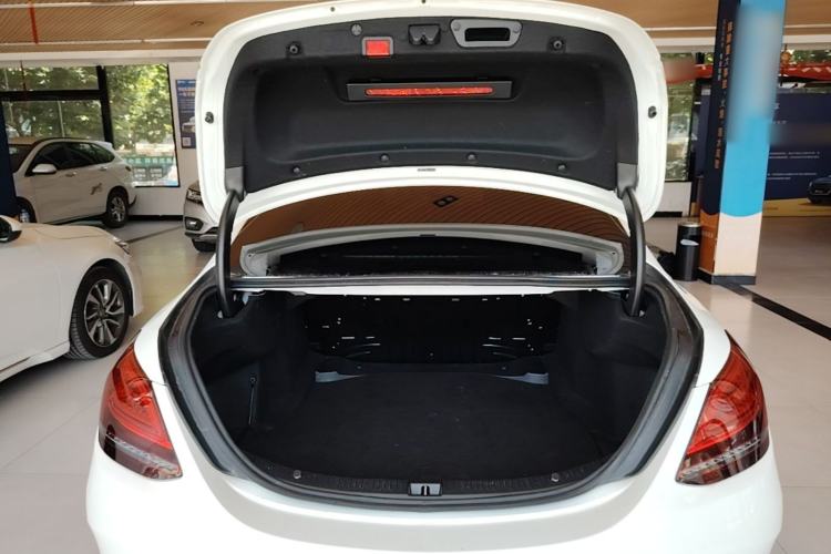 Used Mercedes-Benz C-Class 2020 Restyled C 200 L Fashion Edition Sport Version Trunk