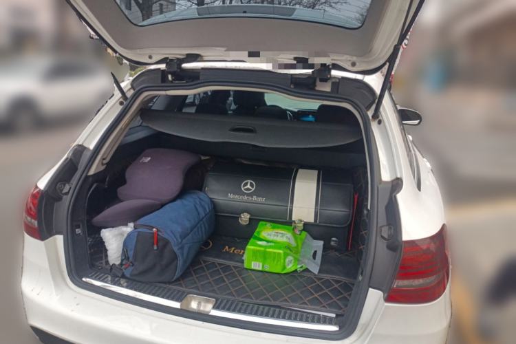 Used Mercedes-Benz C-Class 2020 C 260 Estate Trunk
