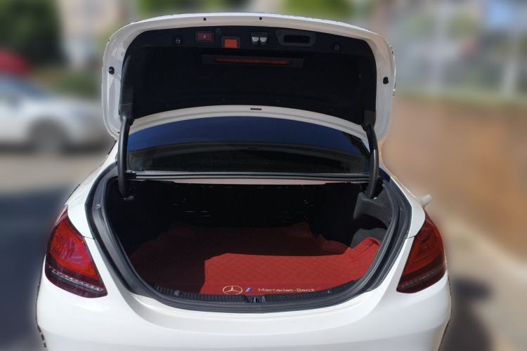 Used Mercedes-Benz C-Class 2020 Restyled C 260 Sport Edition Trunk