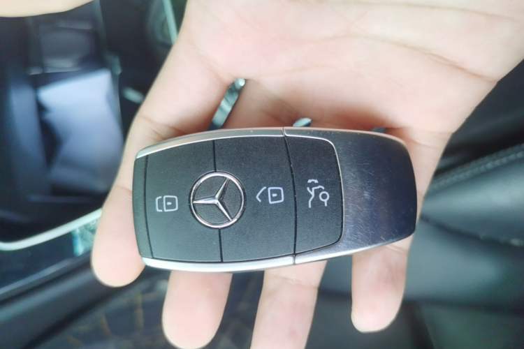 Used Mercedes-Benz C-Class 2020 C 260 Sport Edition Vehicle Key