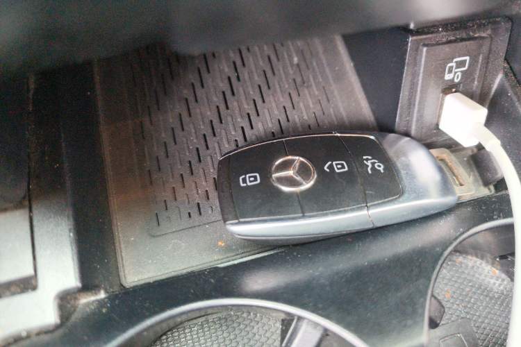 Used Mercedes-Benz C-Class 2020 C 260 Estate Vehicle Key