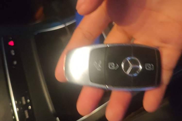 Used Mercedes-Benz C-Class 2020 C 200 L Fashion Edition Sport Version Vehicle Key