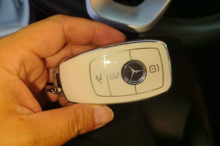 Used Mercedes-Benz C-Class 2020 C 260 L Sport Edition Vehicle Key
