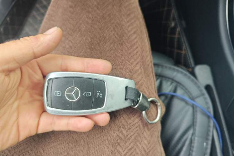 Used Mercedes-Benz C-Class 2020 C 200 L Fashion Edition Sport Version Vehicle Key