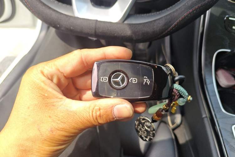 Used Mercedes-Benz C-Class 2020 C 260 L Sport Edition Vehicle Key