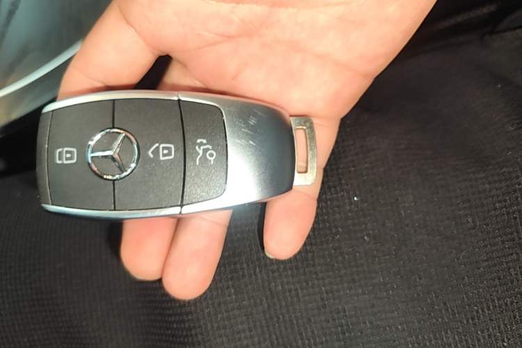 Used Mercedes-Benz C-Class 2020 C 260 L Sport Edition Vehicle Key