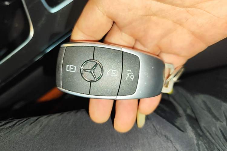 Used Mercedes-Benz C-Class 2020 C 200 L Fashion Edition Sport Version Vehicle Key