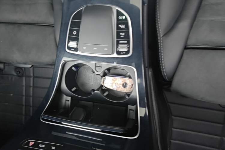 Used Mercedes-Benz C-Class 2020 Restyled C 260 Sport Edition Vehicle Key