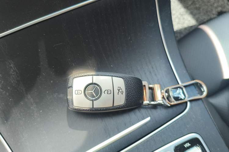 Used Mercedes-Benz C-Class 2020 Restyled C 200 L Fashion Edition Sport Version Vehicle Key