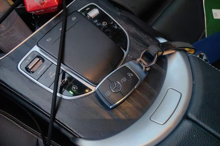 Used Mercedes-Benz C-Class 2020 C 200 L Fashion Edition Sport Version Vehicle Key