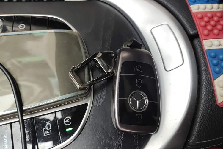 Used Mercedes-Benz C-Class 2020 C 260 Estate Vehicle Key